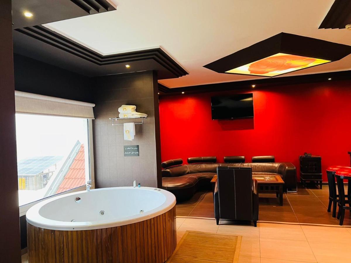 Dolls Hotel By Eurostars (Adults Only) Jounieh Ngoại thất bức ảnh