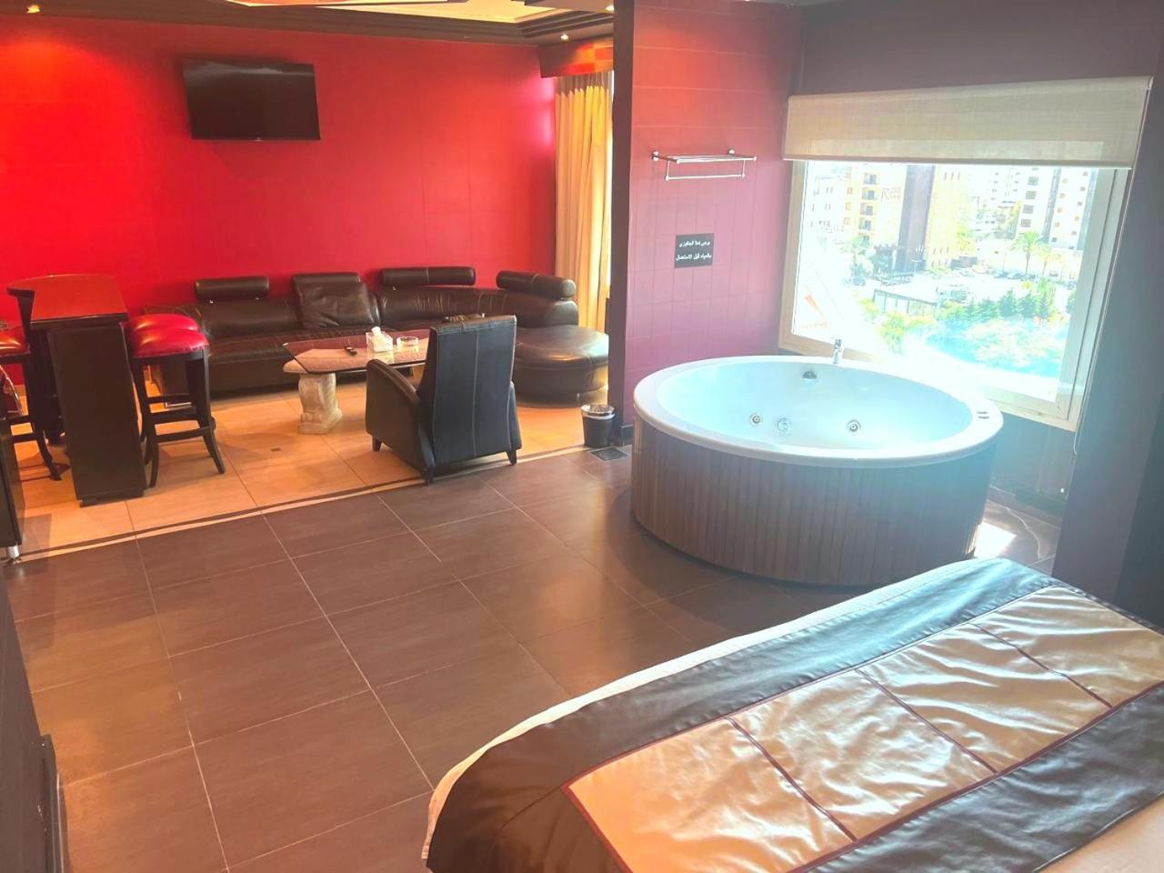 Dolls Hotel By Eurostars (Adults Only) Jounieh Ngoại thất bức ảnh
