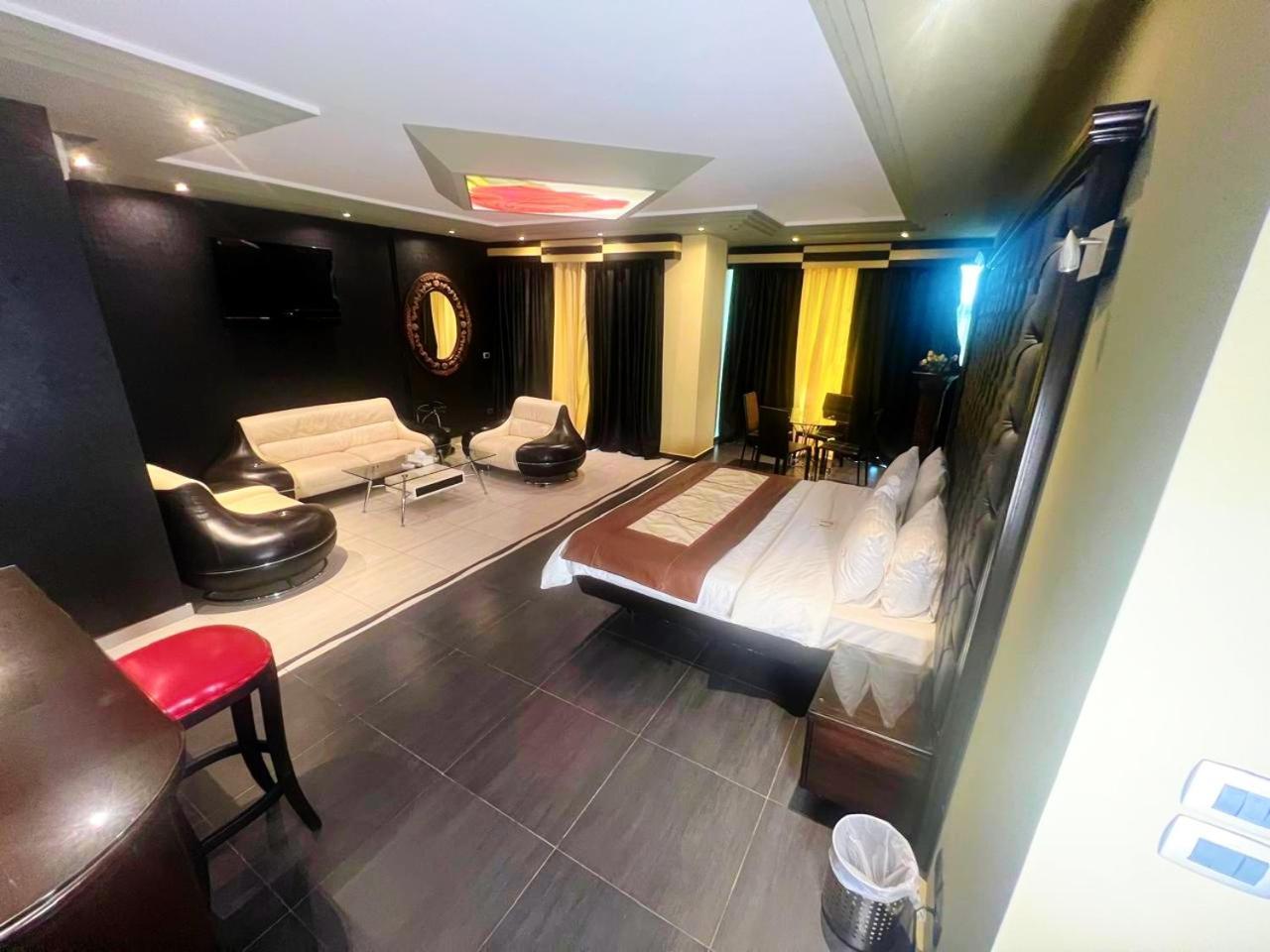 Dolls Hotel By Eurostars (Adults Only) Jounieh Ngoại thất bức ảnh