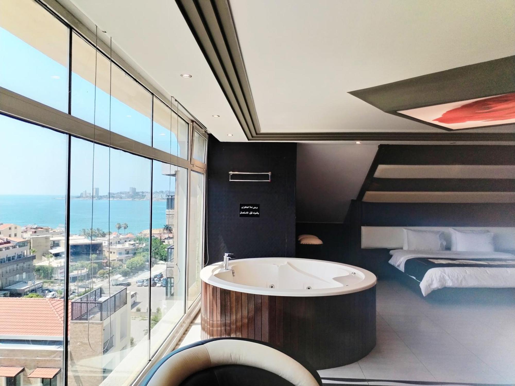 Dolls Hotel By Eurostars (Adults Only) Jounieh Ngoại thất bức ảnh